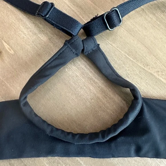 NWOT Victoria Secret bra - Picture 3 of 5